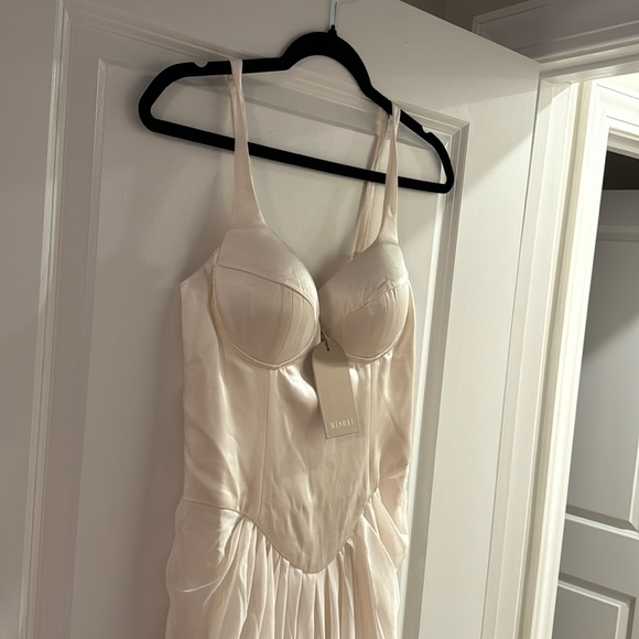NWT SMALL NEVER WORN MESHKI corset maxi dress - Picture 2 of 8